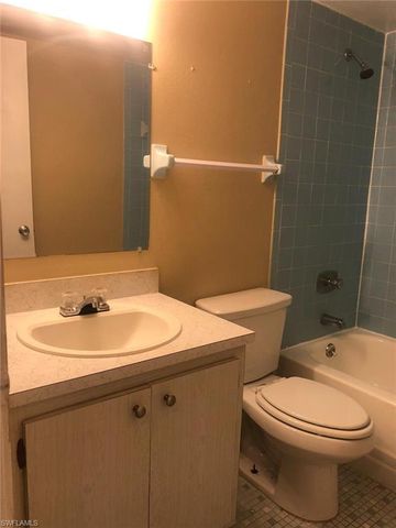 1830 Maravilla AVE 713, Fort Myers, FL 33901