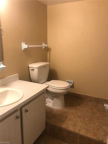1830 Maravilla AVE 713, Fort Myers, FL 33901