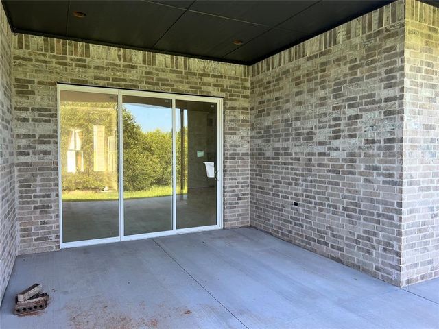 2400 Forest Glen Drive, Choctaw, OK 73020