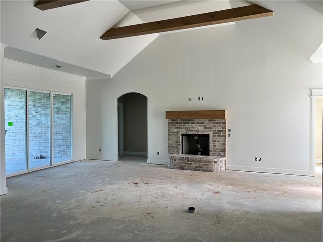 2400 Forest Glen Drive, Choctaw, OK 73020