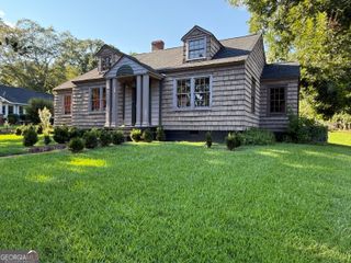 403 Holmes Street, Barnesville, GA 30204