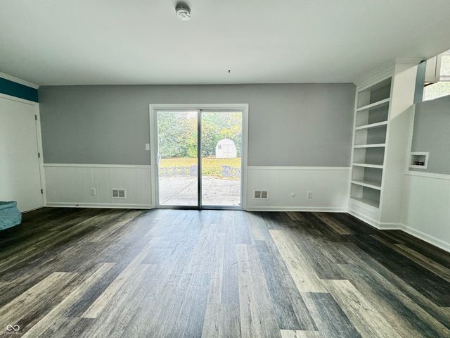 21 Bluebird Court, Greenfield, IN 46140