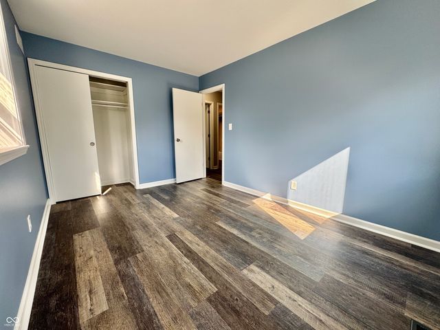 21 Bluebird Court, Greenfield, IN 46140