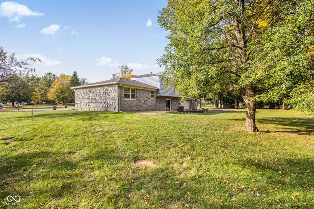 21 Bluebird Court, Greenfield, IN 46140