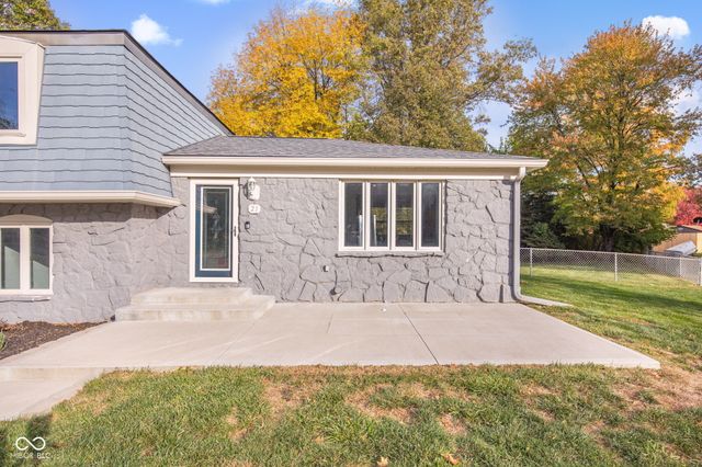 21 Bluebird Court, Greenfield, IN 46140