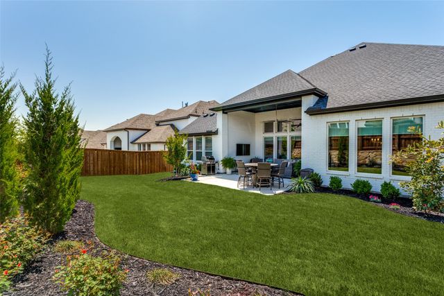 2313 Sandlin Drive, Fort Worth, TX 76008