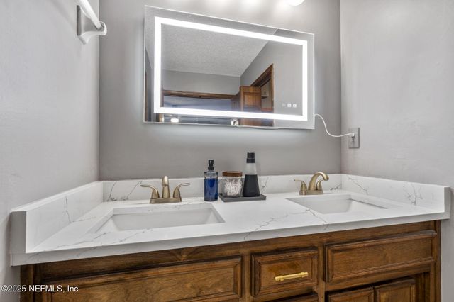 2587 BAYOU RIDGE Court, Orange Park, FL 32065