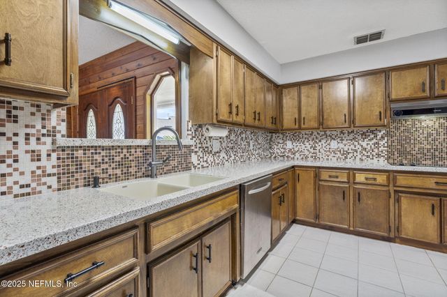 2587 BAYOU RIDGE Court, Orange Park, FL 32065