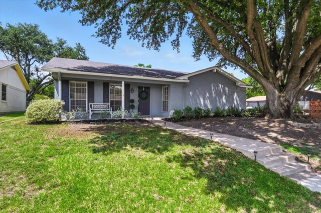 3800 S Wedgworth Road S, Fort Worth, TX 76133