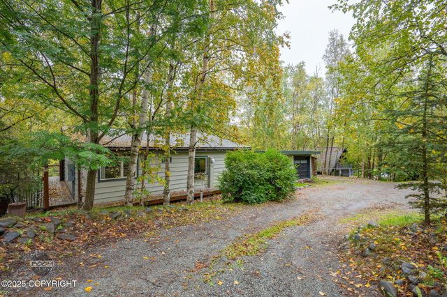 14407 W Lake Ridge Drive, Eagle River, AK 99577