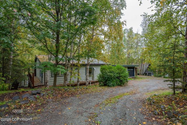 14407 W Lake Ridge Drive, Eagle River, AK 99577