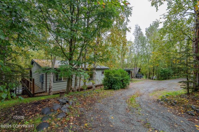 14407 W Lake Ridge Drive, Eagle River, AK 99577