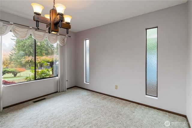 720 Abernathy Creek, Longview, WA 98632