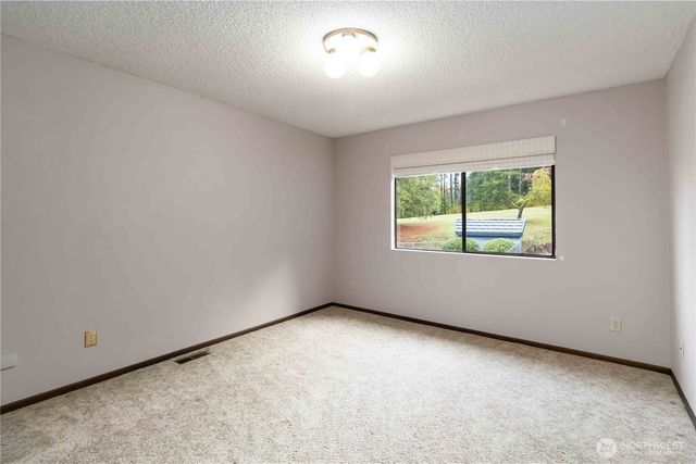 720 Abernathy Creek, Longview, WA 98632