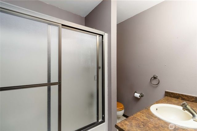 720 Abernathy Creek, Longview, WA 98632