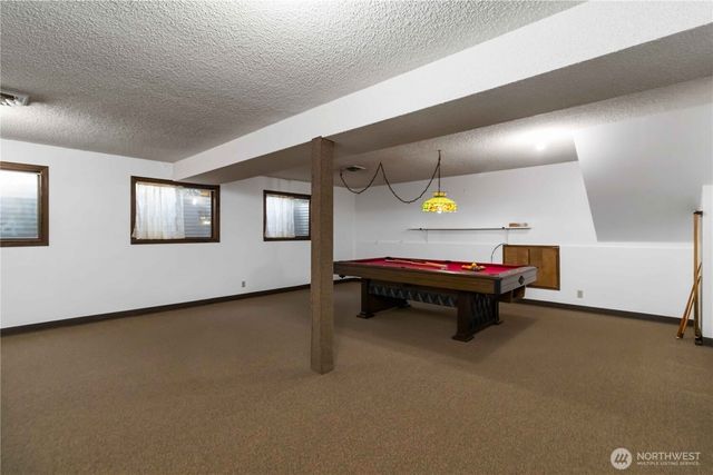 720 Abernathy Creek, Longview, WA 98632