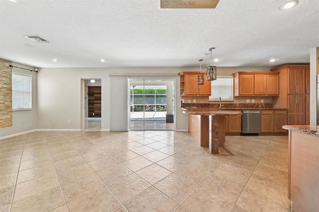 1163 Peninsula Way, Greenacres, FL 33413