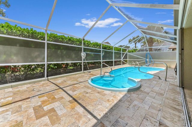 1163 Peninsula Way, Greenacres, FL 33413