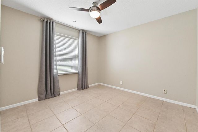 1163 Peninsula Way, Greenacres, FL 33413