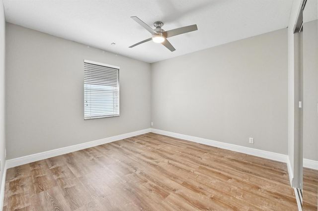 1163 Peninsula Way, Greenacres, FL 33413