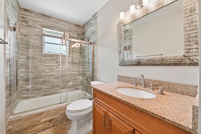 1163 Peninsula Way, Greenacres, FL 33413