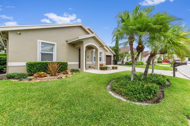 1163 Peninsula Way, Greenacres, FL 33413