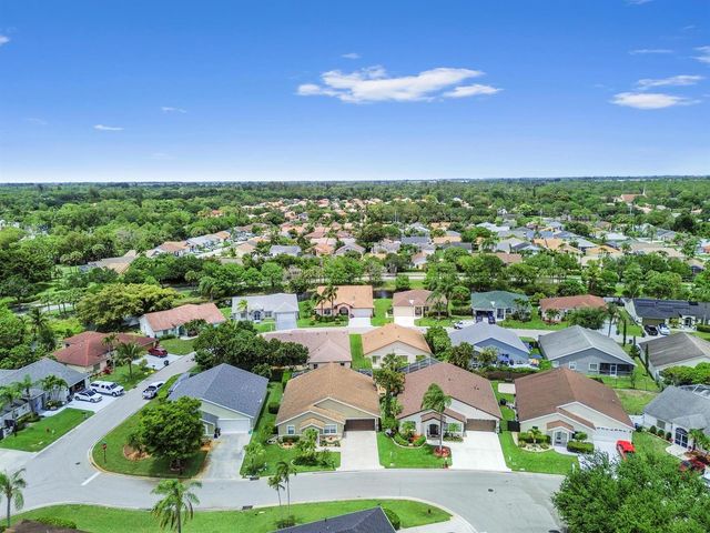 1163 Peninsula Way, Greenacres, FL 33413