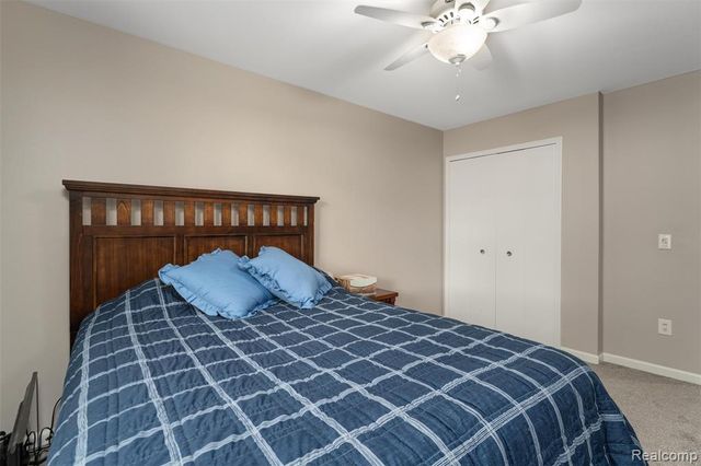 42161 Schoenherr Road, Sterling Heights, MI 48313