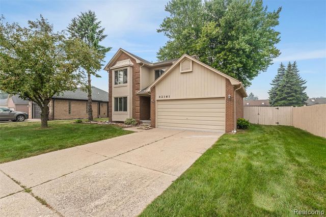 42161 Schoenherr Road, Sterling Heights, MI 48313
