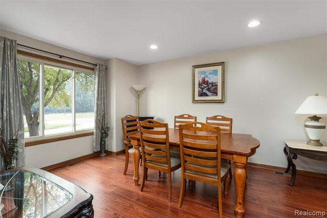 42161 Schoenherr Road, Sterling Heights, MI 48313