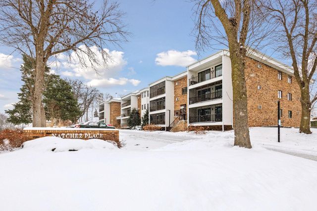 4625 Minnetonka Boulevard 102, Saint Louis Park, MN 55416