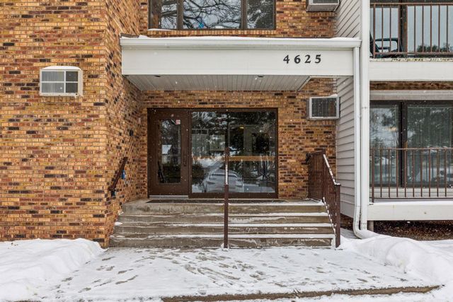 4625 Minnetonka Boulevard 102, Saint Louis Park, MN 55416