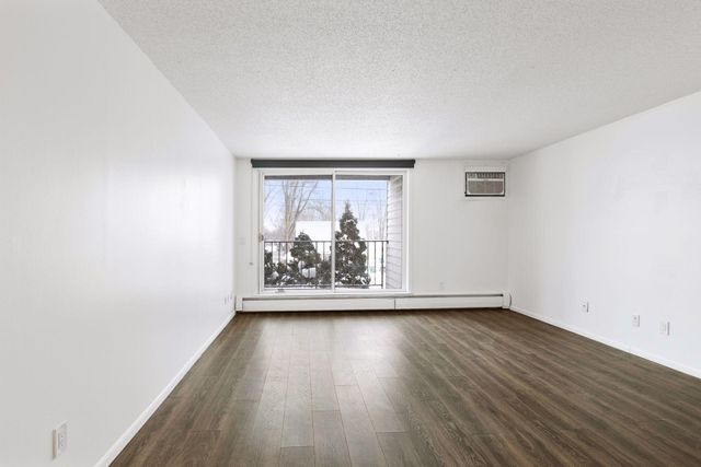 4625 Minnetonka Boulevard 102, Saint Louis Park, MN 55416