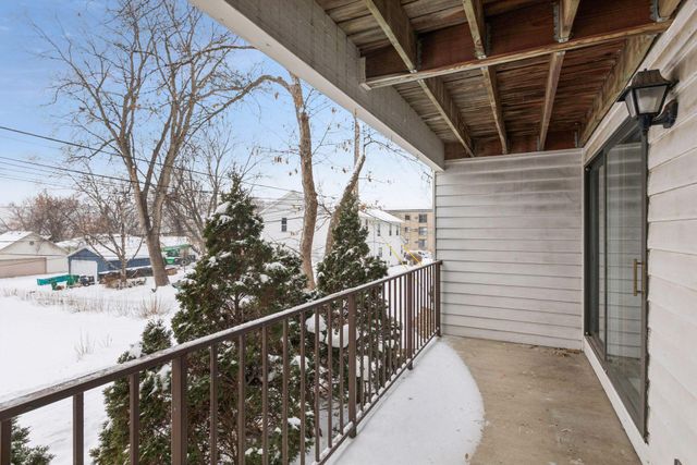 4625 Minnetonka Boulevard 102, Saint Louis Park, MN 55416