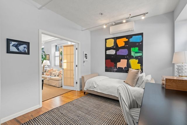 34 Plympton Street 1, Boston, MA 02118