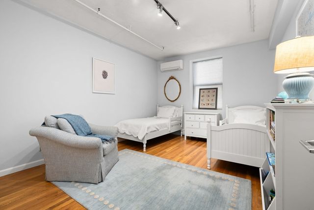 34 Plympton Street 1, Boston, MA 02118