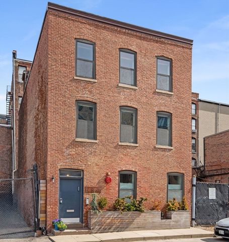 34 Plympton Street 1, Boston, MA 02118