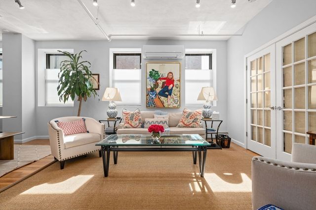 34 Plympton Street 1, Boston, MA 02118