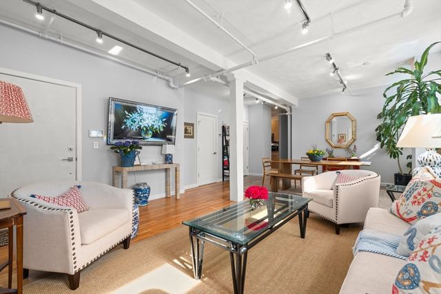 34 Plympton Street 1, Boston, MA 02118