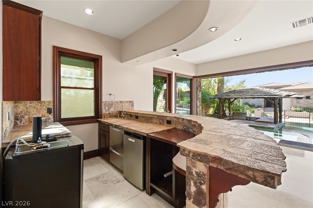 1729 Tangiers Drive, Henderson, NV 89012