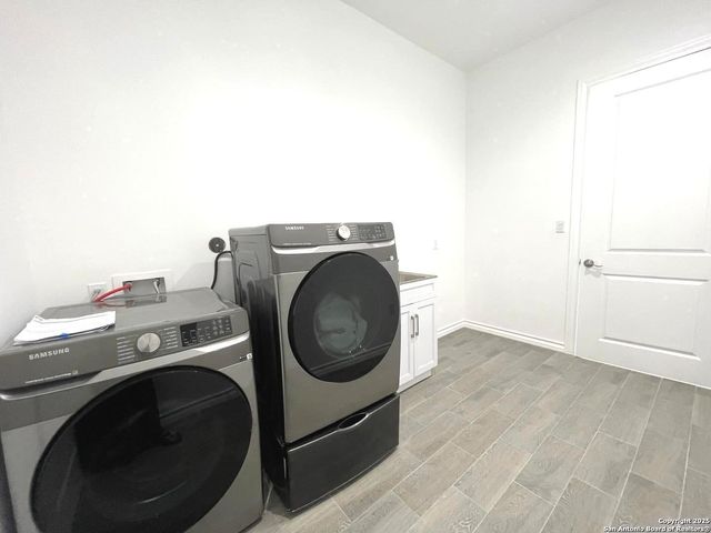 97 BERWICK, Victoria, TX 77904