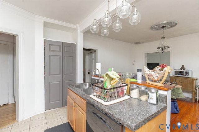 1124 Northampton Rd, Petersburg, VA 23805