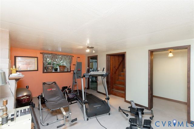 1124 Northampton Rd, Petersburg, VA 23805