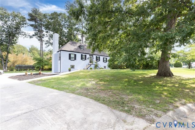 1124 Northampton Rd, Petersburg, VA 23805