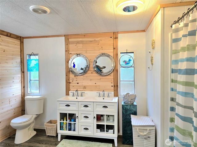 502 W Veterans Avenue, Westport, WA 98595