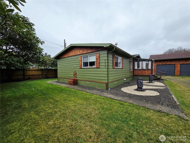 502 W Veterans Avenue, Westport, WA 98595