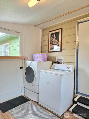 502 W Veterans Avenue, Westport, WA 98595