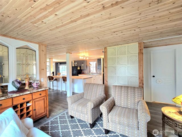 502 W Veterans Avenue, Westport, WA 98595