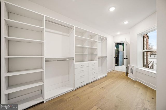 5209 CHESTER AVE, Philadelphia, PA 19143