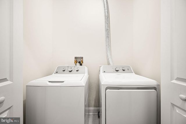 5209 CHESTER AVE, Philadelphia, PA 19143